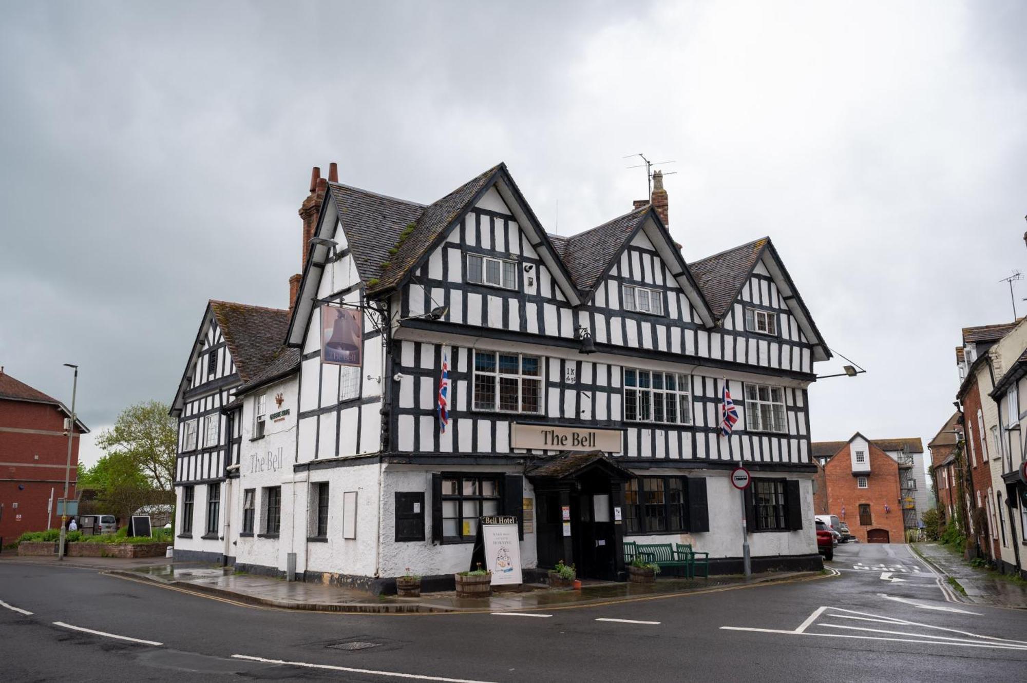 Bell Hotel By Greene King Inns Tewkesbury Exterior foto